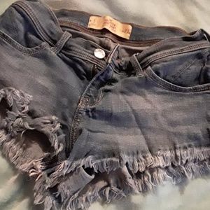 Hollister size 5 shorts
